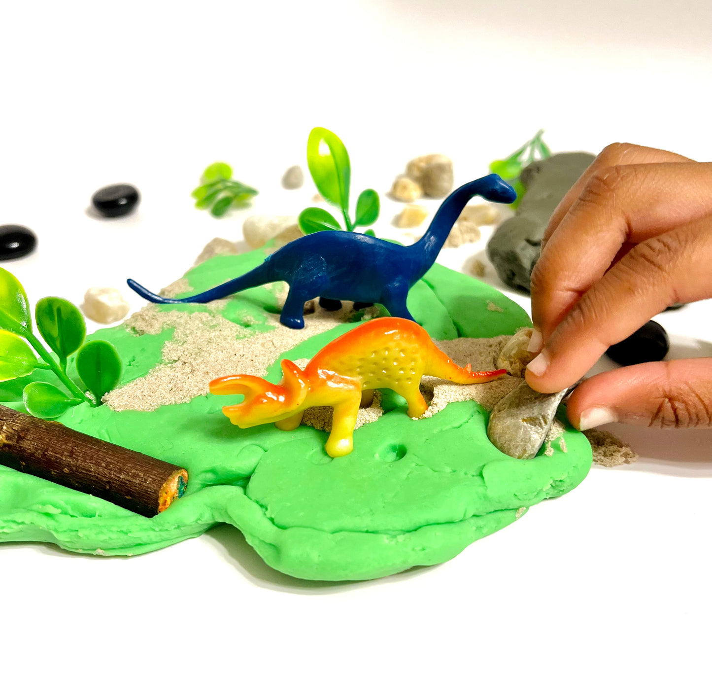Dinosaur Discovery Kit